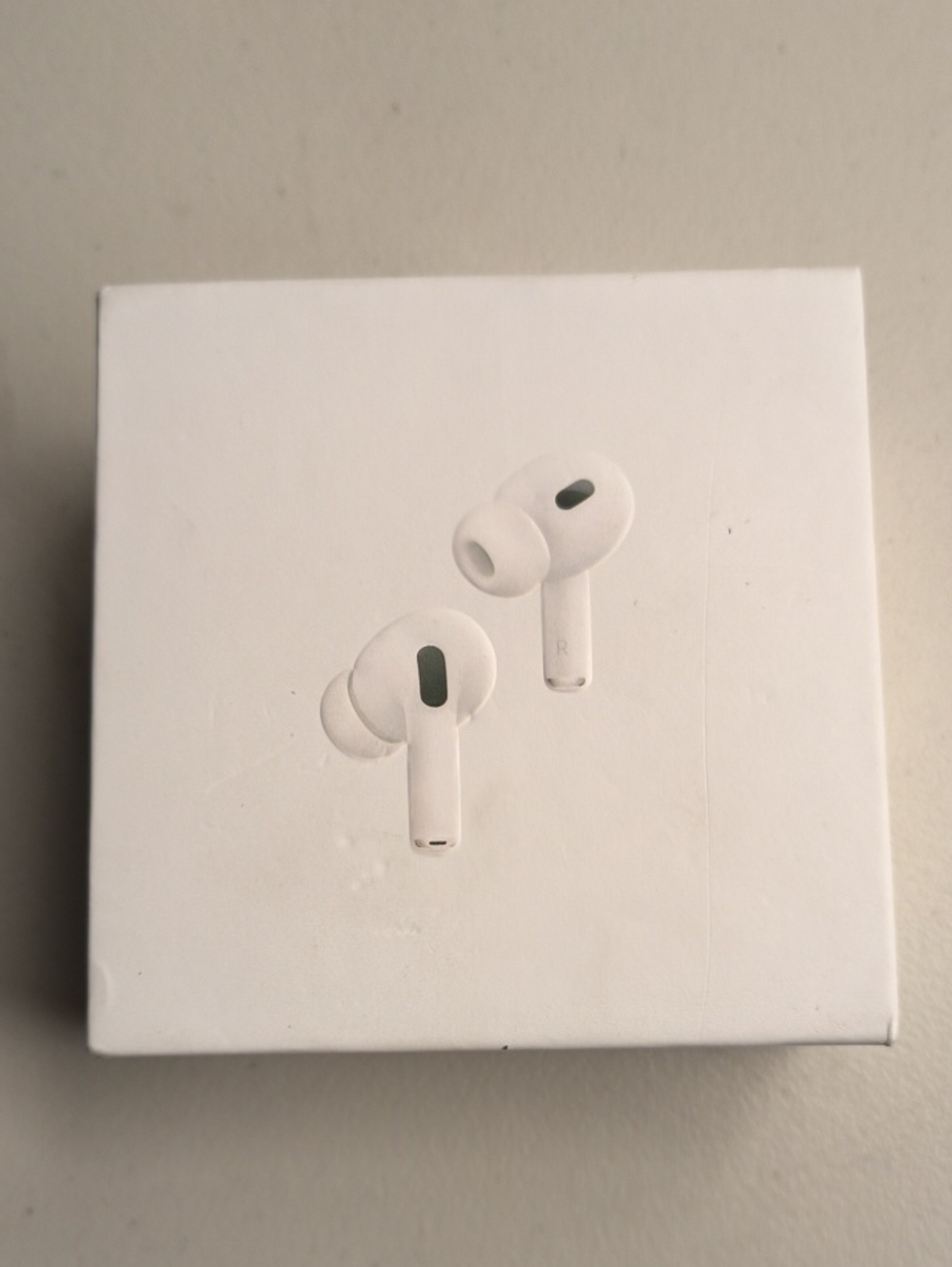 Apple AirPods Pro (2nd Gen) Charging Case - White